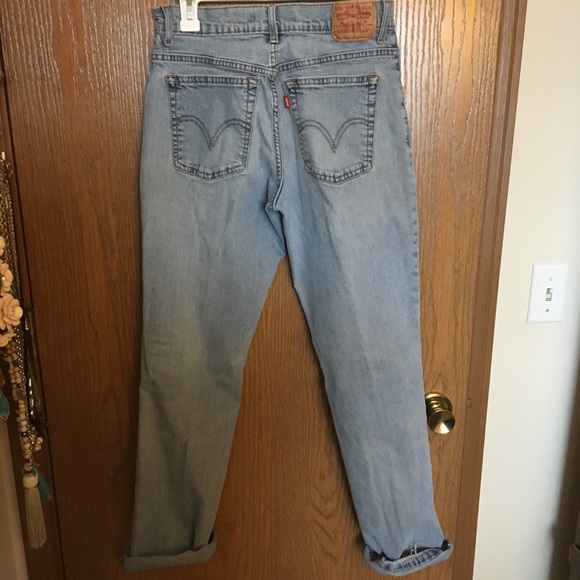 Vintage High Waisted Levi's - Picture 7 of 8